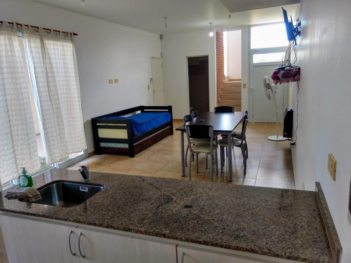 Alquileres Temporarios Villa María Zimmer foto